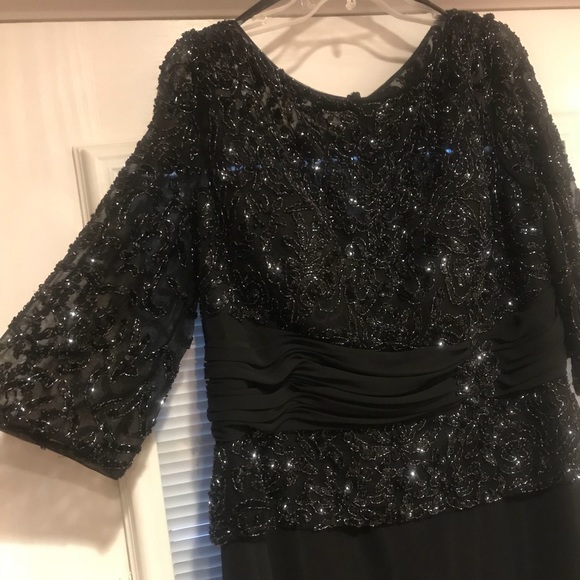 Cameron Blake by Mon Cheri Bridals Formal Dress - Picture 4 of 6